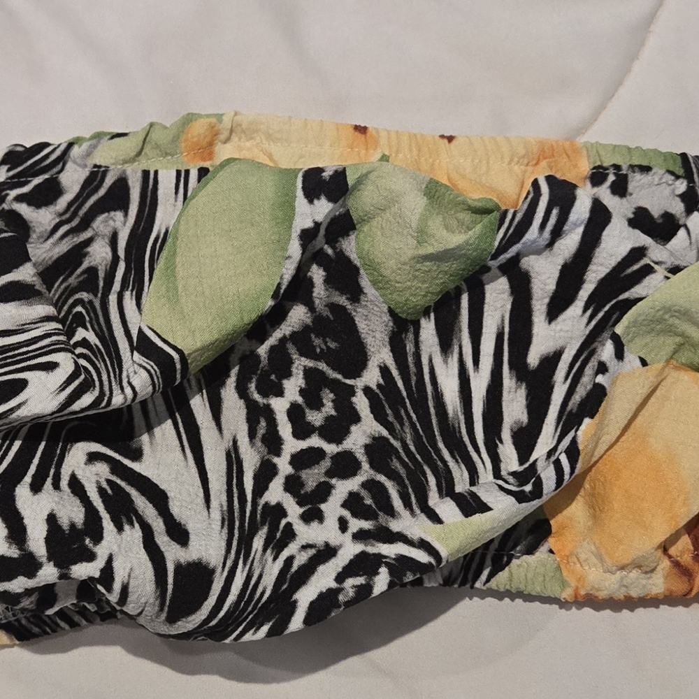 SHEIN Zebra and Floral Tube Top